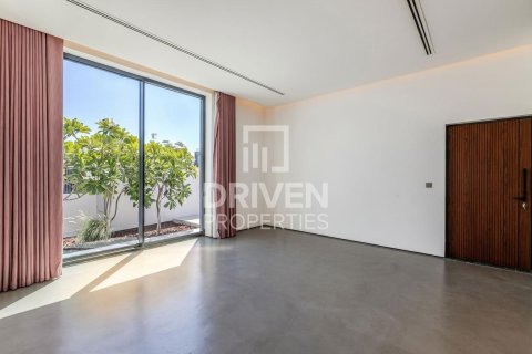 Vila u Jumeirah, Dubai, UAE 5 spavaćih soba, 617.81 m2 Br. 744761 - fotografija 4