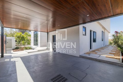 Vila u Jumeirah, Dubai, UAE 5 spavaćih soba, 617.81 m2 Br. 744761 - fotografija 29