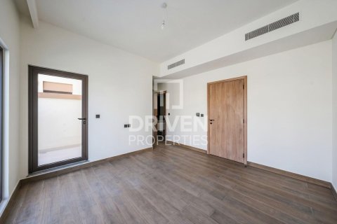 Adosado en alquiler en Damac Lagoons, Dubai, EAU 4 dormitorios, 144.19 m2 № 744758 - foto 16