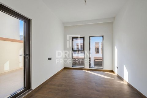Adosado en alquiler en Damac Lagoons, Dubai, EAU 4 dormitorios, 144.19 m2 № 744758 - foto 15