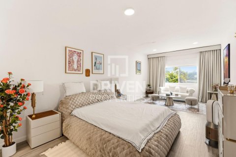 Vilă de închiriat în Meadows, Dubai, EAU 5 dormitoare, 597.18 mp.  №744763 - poză 15