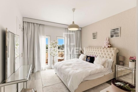 Vilă de închiriat în Meadows, Dubai, EAU 5 dormitoare, 597.18 mp.  №744763 - poză 22