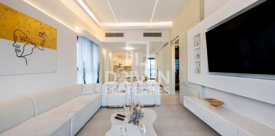 Apartment sa Business Bay, Dubai, UAE 1 silid-tulugan, 97.83 sq.m. № 764968