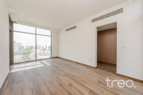 Villa til leie i Al Furjan, Dubai, Emiratene 4 soverom, 457.83 kvm Nr. 733489 - Foto 12