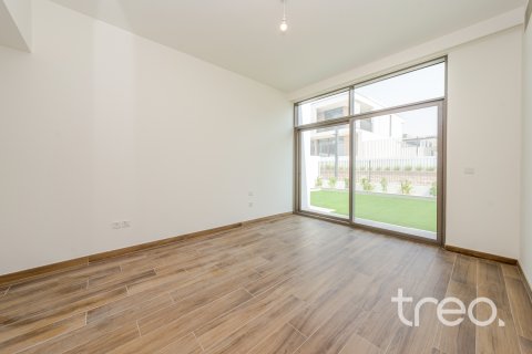 Villa til leie i Al Furjan, Dubai, Emiratene 4 soverom, 457.83 kvm Nr. 733489 - Foto 21
