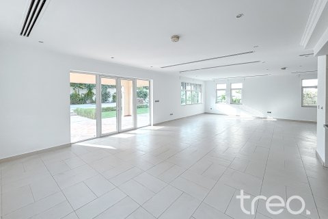 Jumeirah Park, Dubai, UAE의 임대용 빌라 침실 4개, 402.73제곱미터 번호 733495 - 사진 11