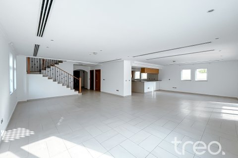 Jumeirah Park, Dubai, UAE의 임대용 빌라 침실 4개, 402.73제곱미터 번호 733495 - 사진 6