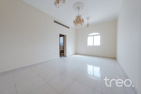 Villa til leje i Dubai, UAE 4 soveværelser, 939.53 kvm № 733490 - foto 15