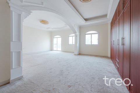 Villa til leje i Dubai, UAE 4 soveværelser, 939.53 kvm № 733490 - foto 8