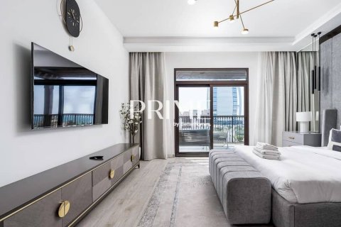 Apartament në Umm Suqeim, Dubai, Emiratet e Bashkuara Arabe 4 dhoma gjumi, 356 m2. № 643897 - Foto 16