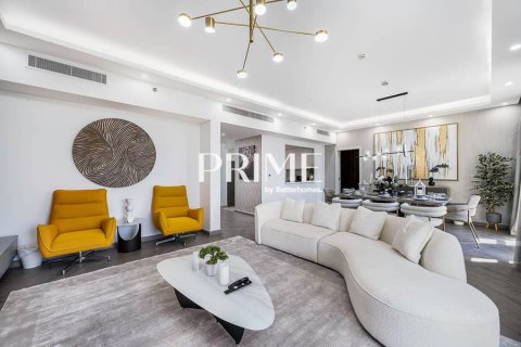 Apartament në Umm Suqeim, Dubai, Emiratet e Bashkuara Arabe 4 dhoma gjumi, 356 m2. № 643897 - Foto 12