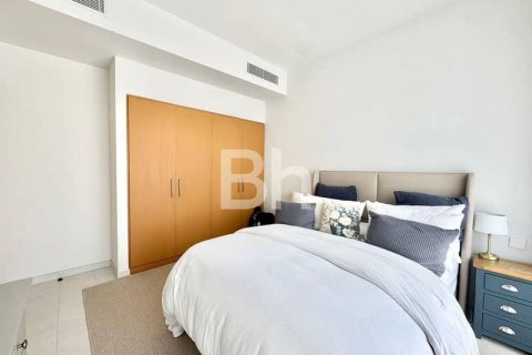 Villa te huur in Dubai Land, Dubai, VAE 4 slaapkamers, 230 vr.m., nr 643896 - foto 7