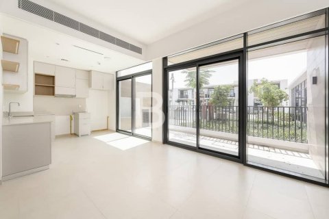 Városi lakóépület itt: Arabian Ranches 3, Dubai, EAE, 3 hálószoba, 211 m², azonosító: 643899 - fénykép 2