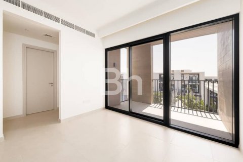 Városi lakóépület itt: Arabian Ranches 3, Dubai, EAE, 3 hálószoba, 211 m², azonosító: 643899 - fénykép 5