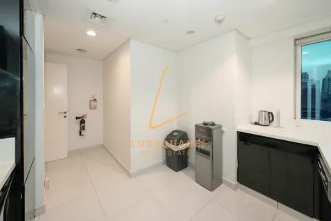 Apartament de vânzare în Business Bay, Dubai, EAU 2 dormitoare, 118 mp. №658840 - poză 10