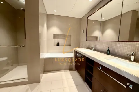 Lägenhet uthyres i Downtown Dubai (Downtown Burj Dubai), Dubai, UAE 3 sovrum, 170 kvm Nr. 658850 - fotografi 17