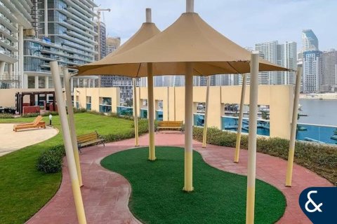 Apartmen di Business Bay, Dubai, UAE 2 bilik tidur, 136 meter persegi № 668446 - foto 4