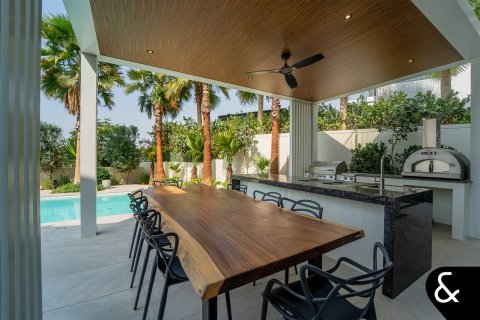 Vila di Jumeirah Golf Estates, Dubai, UAE 7 bilik tidur, 1020 meter persegi № 668443 - foto 29
