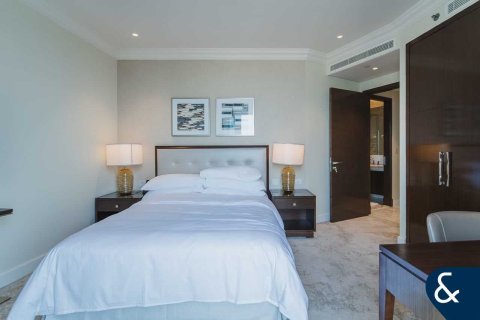 Apartmen di Downtown Dubai (Downtown Burj Dubai), UAE 3 bilik tidur, 184 meter persegi № 668442 - foto 17