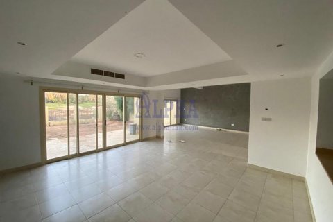 Townhouse sa Al Hamra Village, Ras Al Khaimah, UAE 4 silid-tulugan, 257.3 sq.m. № 640757 - larawan 3