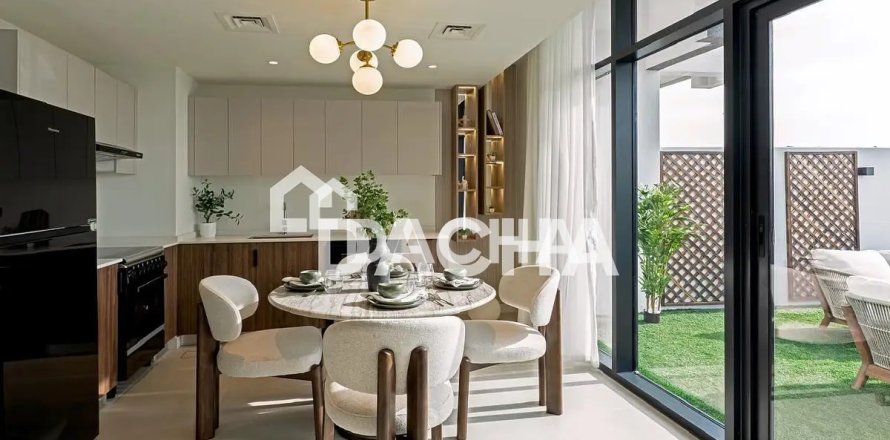 Városi lakóépület itt: Dubai, EAE, 3 hálószoba, 194 m², azonosító: 752072