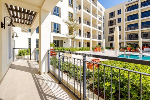 Jumeirah, Dubai, UAE의 아파트 침실 1개, 84.54제곱미터 번호 742666