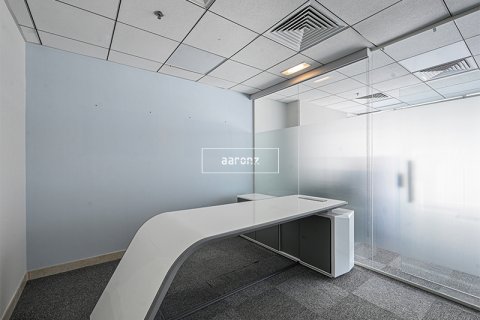 Business Bay, Dubai, UAE의 임대용 사무실 86.9제곱미터 번호 640852 - 사진 3