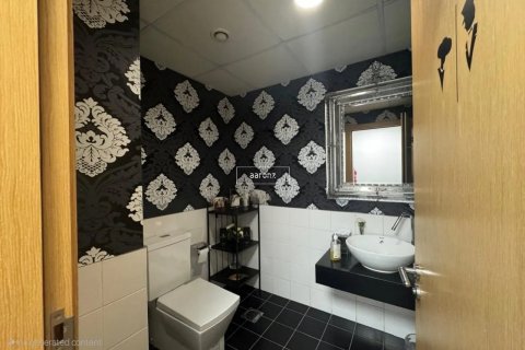 Зняти в оренду офіс в Джумейра Лейк Тауэрс, Дубай, ОАЕ 106.1м2, № 640853 - фото 8