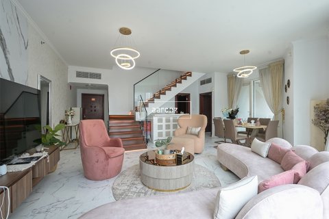 آپارتمان برای اجاره در Jumeirah Lake Towers، Dubai، امارات متحده عربی 2 خوابه ، 160 متر مربع ، شماره 640851 - تصویر 1