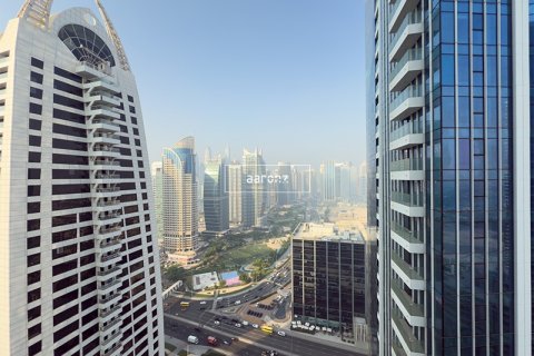 Pejabat di Jumeirah Lake Towers, Dubai, UAE 115.7 meter persegi № 640854 - foto 1