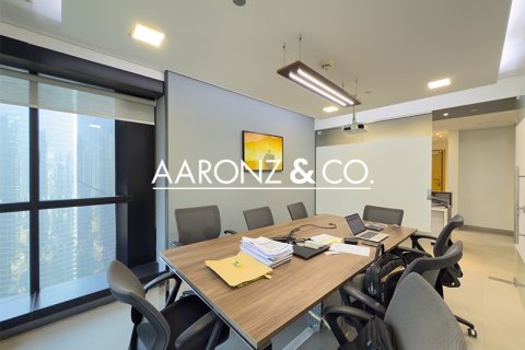 Üürile anda kontor asukohaga Jumeirah Lake Towers, Dubai, AÜE: 115.7 m² Nr 640854 - pilt 10