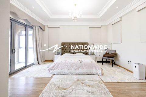 Вилла Абу-Даби, БАӘ-да 4 жатын бөлмелер, 442 м² № 659329 - фото 9