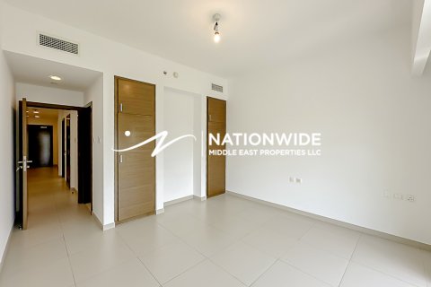 Lägenhet till försäljning i Abu Dhabi, UAE 2 sovrum, 128 kvm Nr. 659324 - fotografi 8