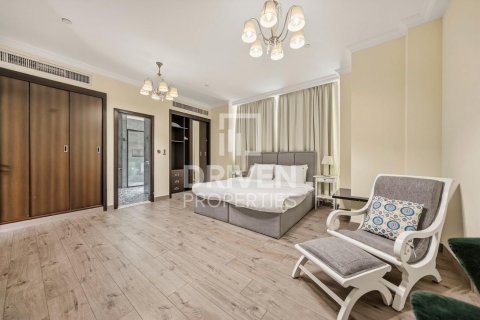 Paritalo Jumeirah Beach Residence, Dubai, Arabiemiraatit 4 makuuhuonetta, 389.36 m2 № 767168 - kuva 10