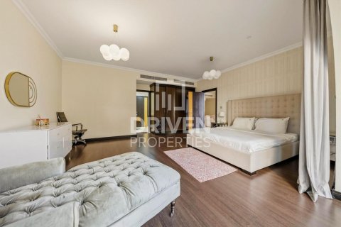 Paritalo Jumeirah Beach Residence, Dubai, Arabiemiraatit 4 makuuhuonetta, 389.36 m2 № 767168 - kuva 3