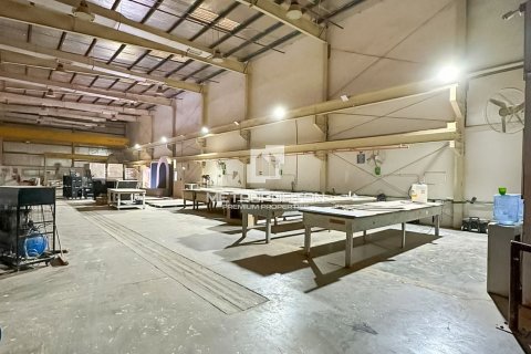 Varasto Dubai, Arabiemiraatit 5888.7 m2 № 663128 - kuva 7