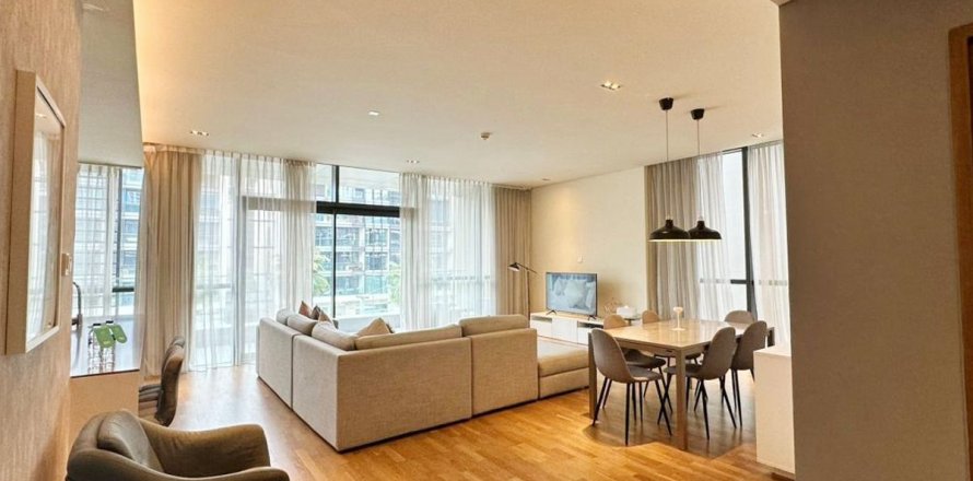 Korter asukohaga Al Wasl, Dubai, AÜE: 3 magamistoaga, 204.6 m² Nr 641755