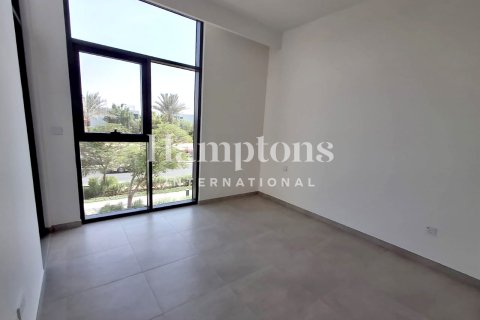 Kaupunkipientalo Mudon, Dubai, Arabiemiraatit 3 makuuhuonetta, 205.96595100 m2 № 660714 - kuva 1