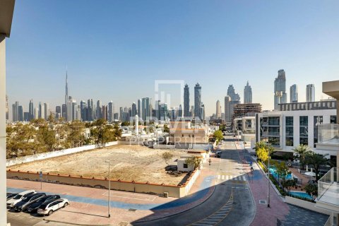 דירה ב Al Wasl, Dubai, איחוד האמירויות 2 חדרי שינה, 135 מ