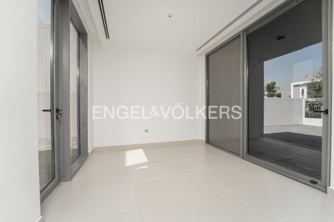Villa sa Dubai, UAE 3 silid-tulugan, 419 sq.m. № 734262 - larawan 5