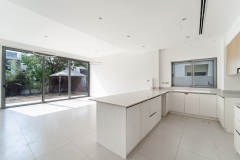 Müüa villa asukohaga Dubai, AÜE: 3 magamistoaga, 419 m² Nr 734262 - pilt 7