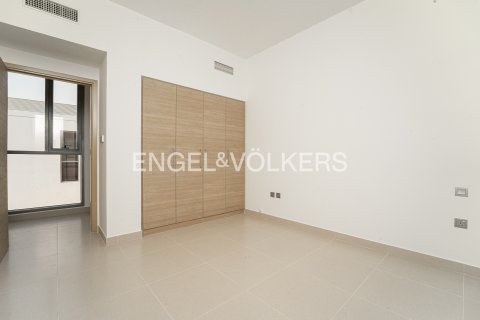 Villa sa Dubai, UAE 3 silid-tulugan, 419 sq.m. № 734262 - larawan 13