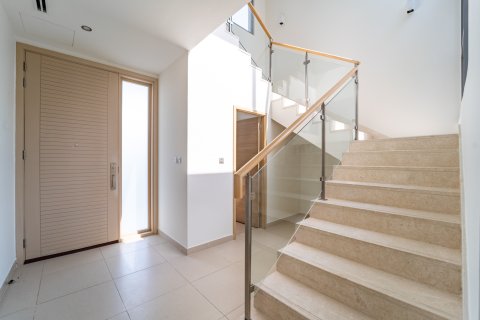 Müüa villa asukohaga Dubai, AÜE: 3 magamistoaga, 419 m² Nr 734262 - pilt 5