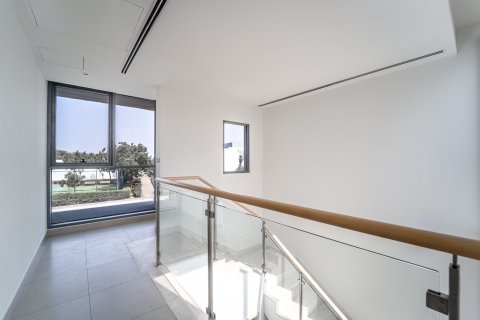 Müüa villa asukohaga Dubai, AÜE: 3 magamistoaga, 419 m² Nr 734262 - pilt 10