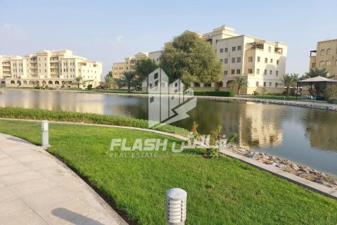 Lägenhet till försäljning i Yasmin Village, Ras Al Khaimah, UAE 2 sovrum, 110 kvm Nr. 730688 - fotografi 1