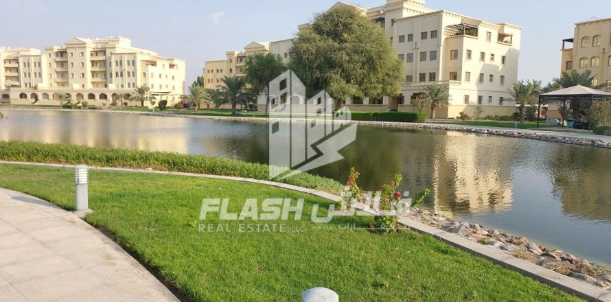 Lägenhet i Yasmin Village, Ras Al Khaimah, UAE 2 sovrum, 110 kvm Nr. 730688
