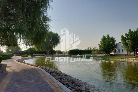 Lägenhet till försäljning i Yasmin Village, Ras Al Khaimah, UAE 2 sovrum, 110 kvm Nr. 730688 - fotografi 9