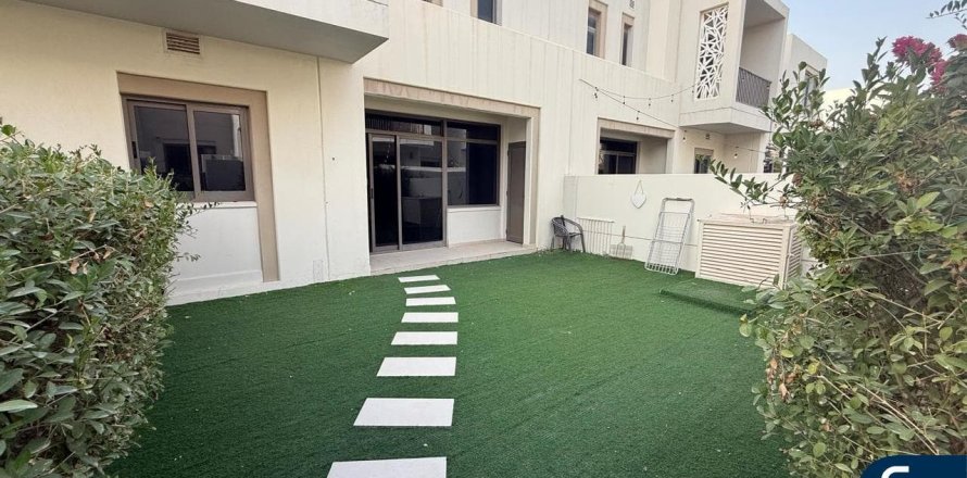 ویلا در Town Square، Dubai ، امارات متحده عربی 3 خوابه ، 207 متر مربع.  شماره 671257