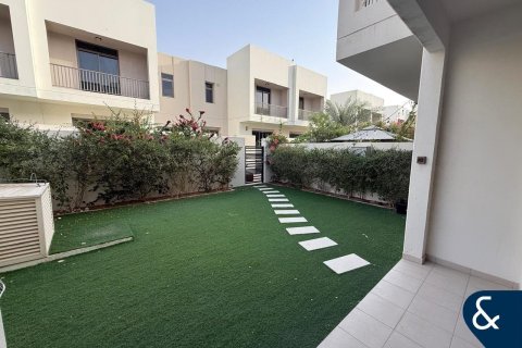 ویلا برای اجاره در Town Square، Dubai، امارات متحده عربی 3 خوابه ، 207 متر مربع ، شماره 671257 - تصویر 2