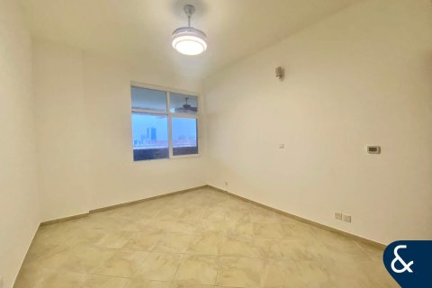 Apartmen di Motor City, Dubai, UAE 3 bilik tidur, 272 meter persegi № 671258 - foto 11